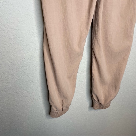 Cloth & Stone Jogger Pants Size Small Tan - Picture 10 of 13